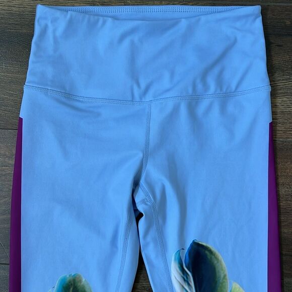Zella Pure Vision High Waist Crop Yoga Leggings Size Small Palm Leaf Light Blue - Picture 2 of 9